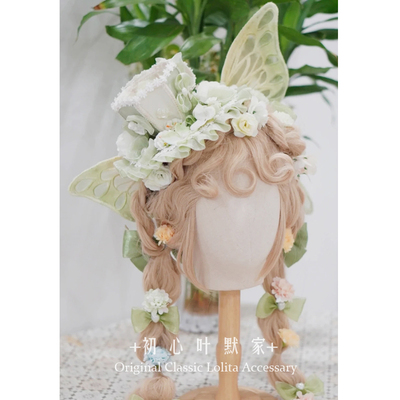 taobao agent At the beginning of the hand -made fantasy embroidery big butterfly hair clip lolita, the headgear crown tea will show beautiful headdress