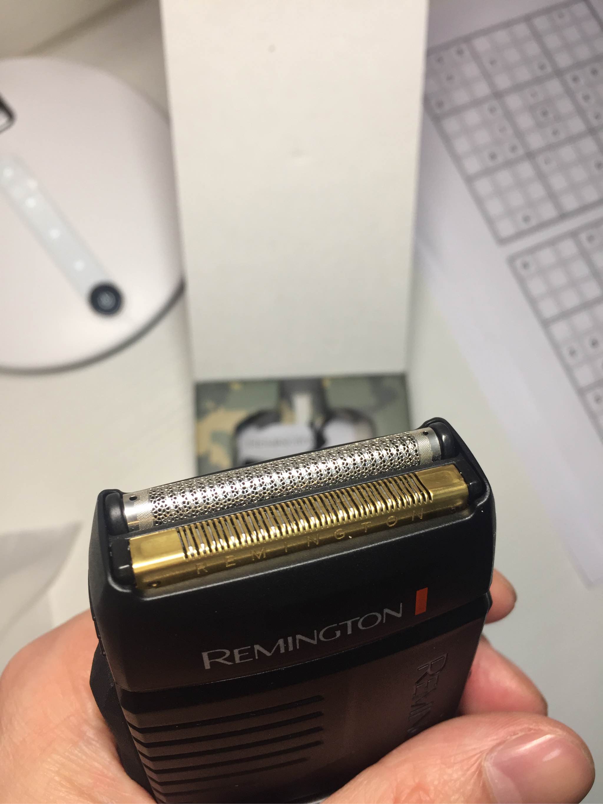 remington充电式便携剃须刀