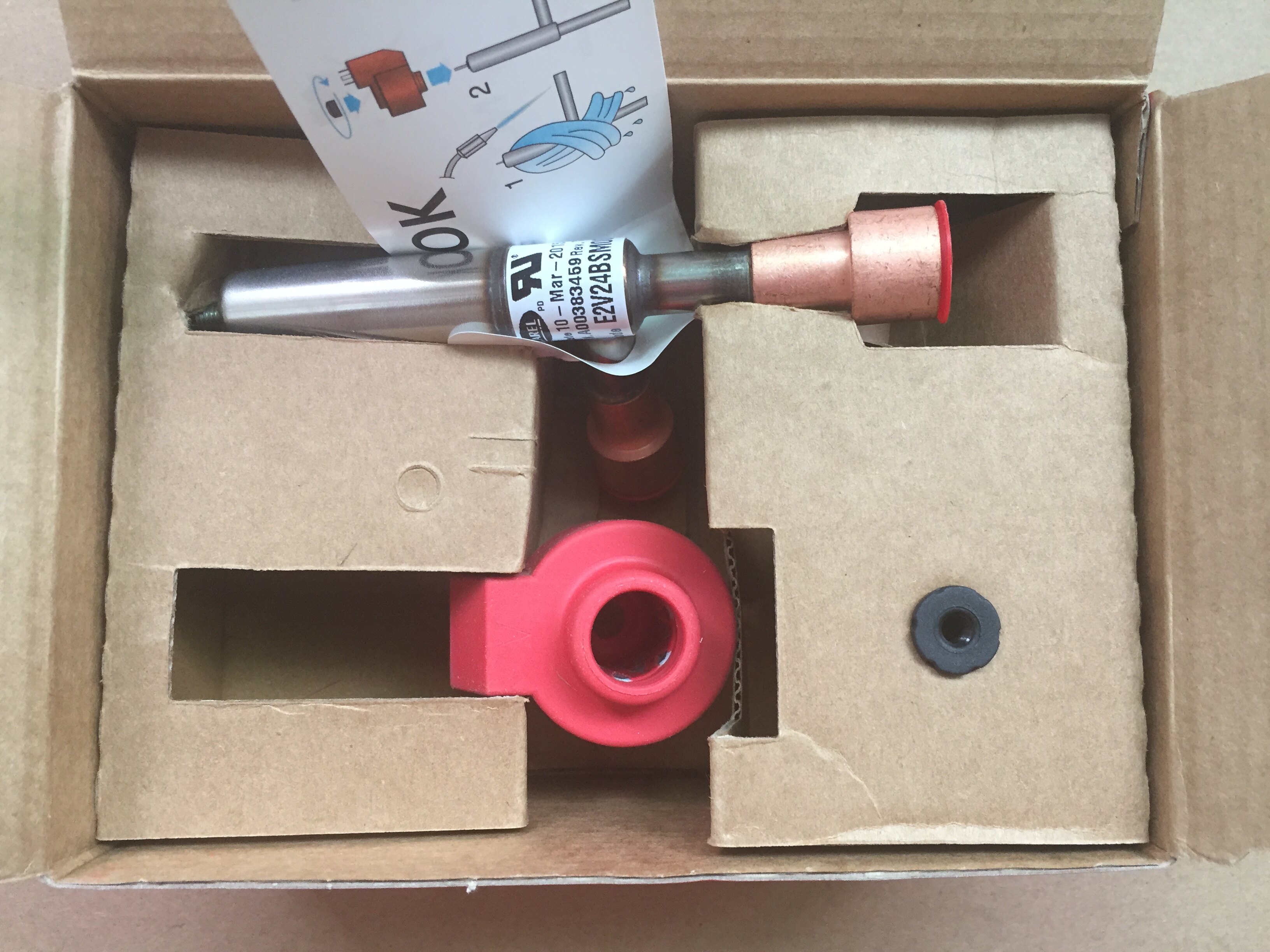 The Meranzhan expansion valve E2V CAREL E2V24BSM00:E2V24BSM01