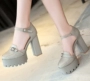 Mùa hè Baotou siêu cao với một từ khóa sandal cỡ lớn 41 dày đáy retro dày với đế chống nước Giày Roman 43 giày sandal nữ