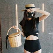 Áo dài nữ nửa thon gọn giản dị của Hàn Quốc gợi cảm màu đen Slim hai mảnh nước hoa nhỏ mùa xuân nóng bỏng bảo thủ - Bộ đồ bơi hai mảnh