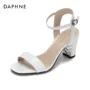 Giày nữ Daphne 2017 mùa hè mới vuông đầu dày dày từ khóa cao gót với thời trang đơn giản đi lại hoang dã sandal nữ đế cao