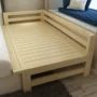 Kinh tế rắn gỗ đơn giản trẻ em hiện đại giường giường phụ với hộ lan tôn sóng giường đơn loại khu dân cư giường đồ nội thất giường lưới