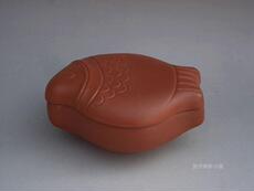 Супница 宜兴紫砂一厂80年代早期老库存杂件/内清水泥外粉浆扁鱼醒茶闷罐