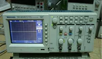 Второе -ручное осциллограф TDS2012B Цифровое хранилище осциллограф Tektronix TDS2012B/C Ремонт