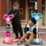 Scooter bốn bánh road 4 bánh xe ván trượt đồ chơi trẻ em xe đẩy hot nam giới và phụ nữ bé trẻ em xe đẩy em bé xe tròn bé gái