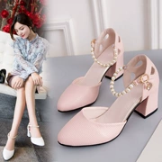 Mùa hè 2018 phiên bản mới của Hàn Quốc dày với sandal khóa từ của phụ nữ với giày cao gót ở giữa giày nữ Baotou rỗng