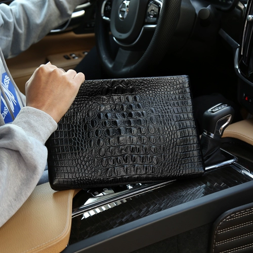 Маленькая сумка клатч, вместительная и большая сумка с петлей на руку, Гонконг, коллекция 2023, из натуральной кожи, крокодиловый принт