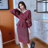 Осенний сексуальный лонгслив, приталенный комплект, в корейском стиле, V-образный вырез, с акцентом на бедрах