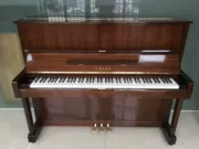 Nhật Bản nhập khẩu đàn piano Yamaha dành cho người mới bắt đầu sử dụng dọc dành cho người mới bắt đầu thử nghiệm YAMAHA U1 G - dương cầm