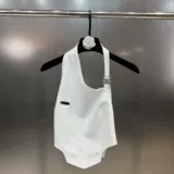 Жилет, ремень, джинсовая юбка, комплект, 2022, с открытой спиной, по фигуре