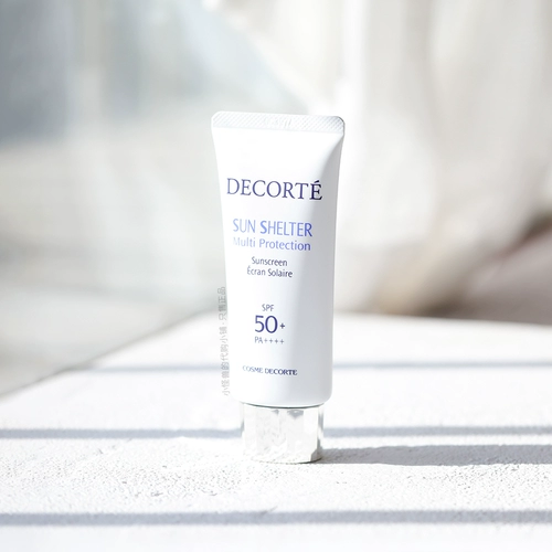 Увлажняющий солнцезащитный крем, 60г, SPF50