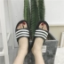 Hồng Kông hương vị sinh viên sọc dép nữ thời trang mùa hè trong nhà và ngoài trời mặc không trượt dép từ và dép đi trong nhà vài đôi giày bãi biển bitis sandal nữ Dép