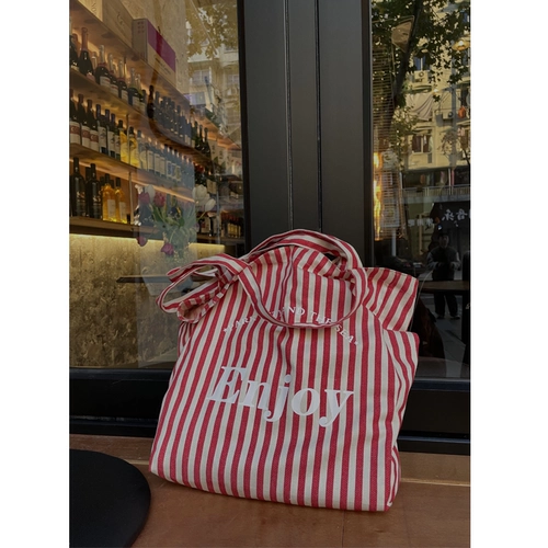 Вместительная и большая красная сумка на одно плечо, шоппер