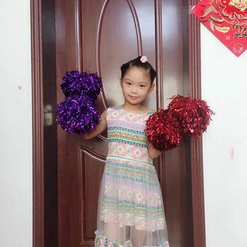 Цветочный мяч LA LA Команда рука рук