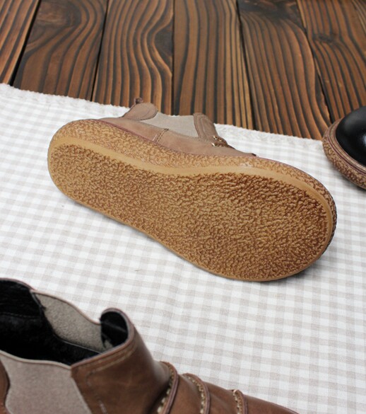 女鞋 大头鞋 十分简约,复古,耐穿,手感是很强的质地 与复古文艺的鞋底