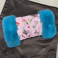 Розовая бабочка