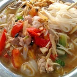 Аутентичный Nanning Laooyou Fan Guangxi Laooyou Soup Syg Pig Pig Flap