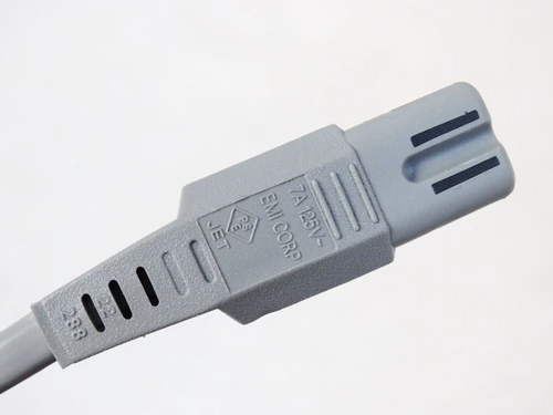 Оригинальная Германия Lyni 8 -Character Long Plug 1,8M 8 -Character Electricity Line, японское изготовление EMI ​​Foundry является превосходным