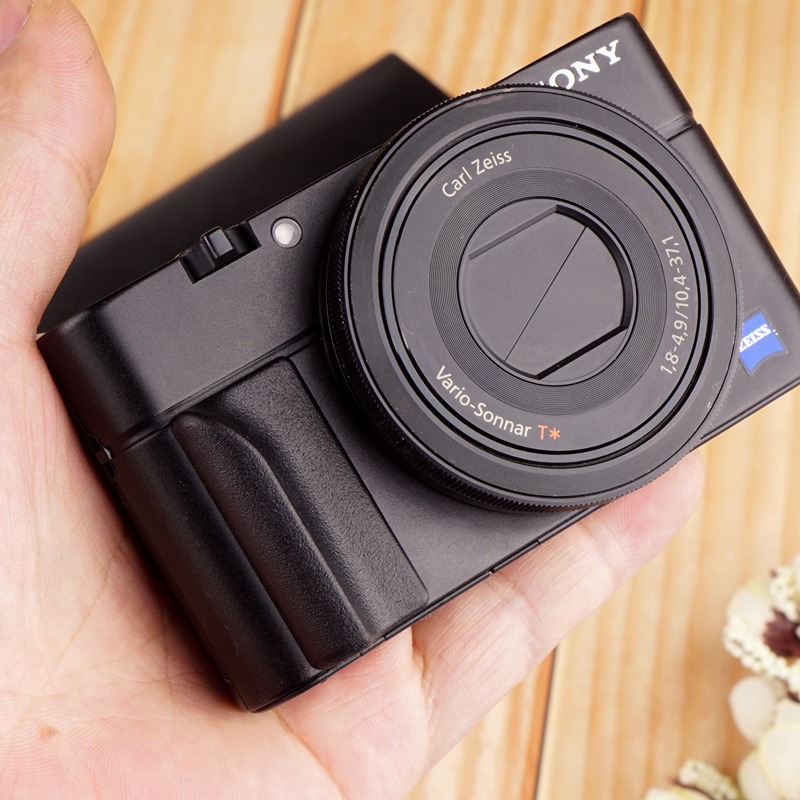 (未使用･未開封品)　Haoge hg-rx100?SkidproofカメラブラケットホルダーHand Grip for Sony Cyber - shot DSC - m1? DSC rx100?/ rx100ii / rx100iii、m2?/ m3、rx10 wyeba8q Amazon | Haoge HG-RX107 カメラグリップ カメラハンドグリップ