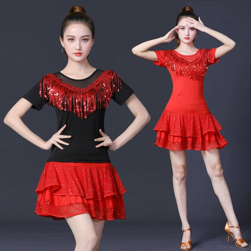 Комплект, мини-юбка, костюм, блестки для ногтей, новая коллекция