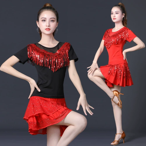 Комплект, мини-юбка, костюм, блестки для ногтей, новая коллекция