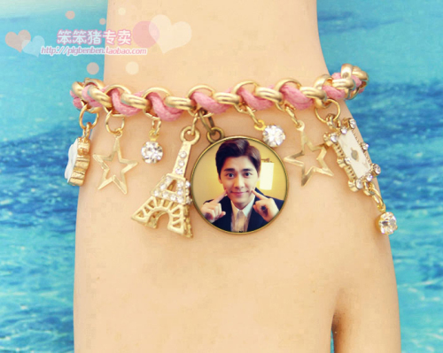 Li Yifeng Gelang Segar dan Indah Sekitarnya Paragraf Yang Sama Pacar Pasangan Hadiah Ulang Tahun untuk Mengirim Foto Pria dan Wanita teman-Internasional