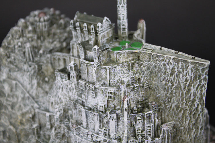 指环王魔戒霍比特人周边刚铎之门dvd礼盒阿苟纳斯雕像摆件书档立