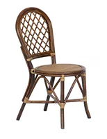 Наклонный обеденный стул