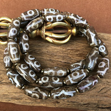 Украшения на руку 象雄天珠藏传三眼天珠手串天然朱砂真品九眼页岩天降石天珠项链