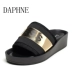 Daphne Daphne mùa hè đích thực dày đáy phẳng phẳng dép nữ bóng loáng 1516303088 sandal nữ hàn quốc Dép