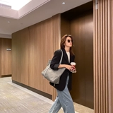 Нейлоновый вместительный и большой шоппер, сумка на одно плечо, изысканный стиль, коллекция 2023