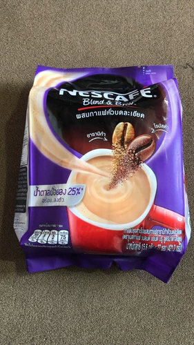 Thai Nestle Purple-это три в один в 1 в 1 3-в-1, жареный кофе с низким содержанием сахара, меньше сахара 2 пакета, многопровинциальная бесплатная доставка