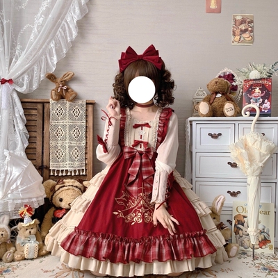 taobao agent Little Red Riding Hood, genuine demi-season dress, retro trench coat, Lolita style, halloween