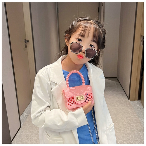 Маленькая небольшая небольшая сумка, сумка через плечо, портативная цепь, изысканный стиль, коллекция 2022