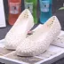 Mùa hè mới của chim yến giày dép lỗ siêu mềm dép nhựa giày cũ màu trắng y tá giày của phụ nữ bộ chân dép