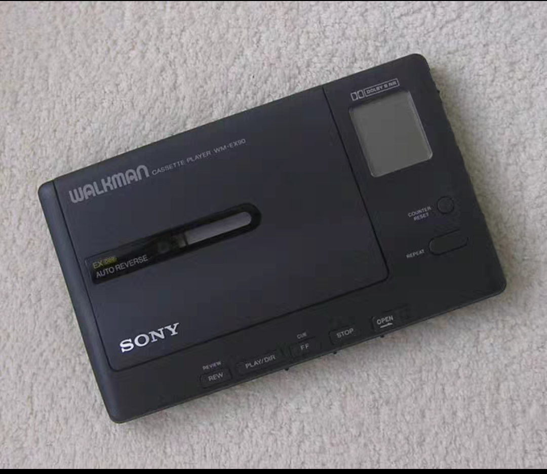 Плеер кассетный сони 90. Sony WM-ex90. Sony Walkman WM-ex90. Аудиоплеер Sony Walkman кассетный.