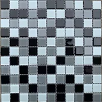 Черно -белый серый