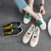 Giày vải nữ 2018 hè mới nhỏ nhỏ màu trắng hoang dại lười phiên bản Hàn Quốc của miếng dán ma thuật Giày trắng giày thông thường giày sport Plimsolls