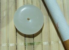 Украшения на шею 【进店有礼】青海玉（白玉壹级料--温润细腻）--宝宝平安扣--a17#