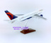 Đặc biệt cung cấp 47 cm nhựa BoeingB777-200 Delta Air Dòng Delta mô phỏng tĩnh máy bay chở khách mô hình xe mô hình tĩnh Chế độ tĩnh