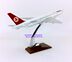 Ưu đãi đặc biệt 32cm nhựa BoeingB777-200 Mô hình máy bay mô phỏng tĩnh Tukish của hãng hàng không Thổ Nhĩ Kỳ hinh máy bay Chế độ tĩnh