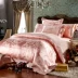 Châu âu satin bộ đồ giường jacquard bộ bốn bông quilt cover sheets cưới 1.8 m 2.0 m giường
