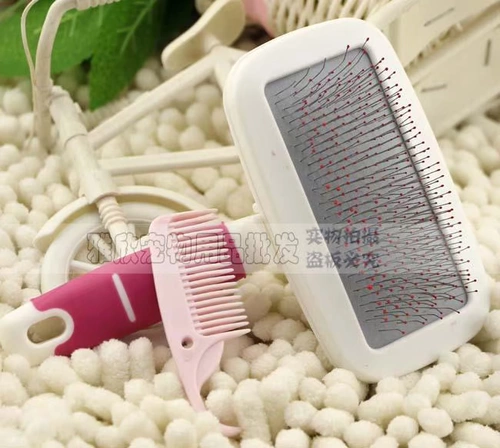 PET PINC COMBS DOG CHISH DOG с белой точкой, Candy Color Color из нержавеющей стали мягкая игольча