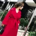 2017 mùa thu và mùa đông Hàn Quốc phiên bản của phụ nữ tính khí red loose tie eo phần dài áo len áo len nữ + Accentuated eo áo