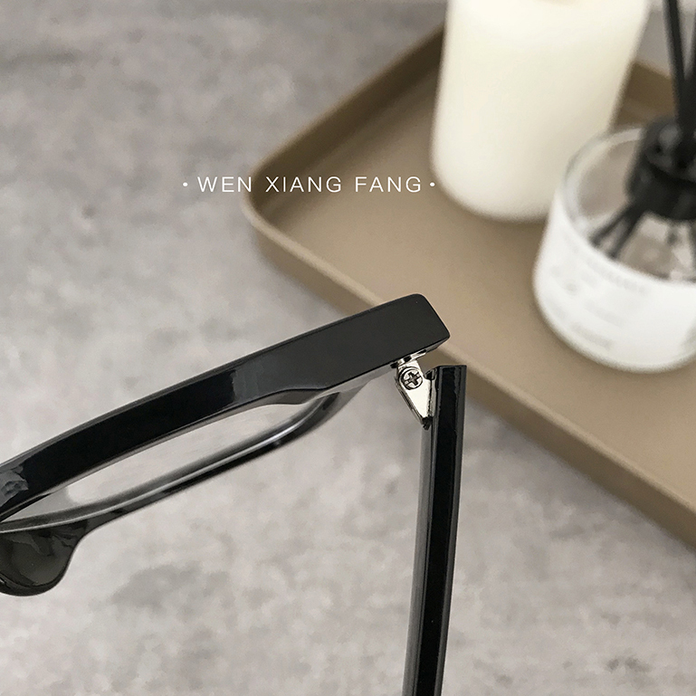 Koreanische Version des im Internet bekannten, quadratischen, schwarzen, dicken, flachen Lichtspiegels für Frauen mit einer schlankmachenden und faulen Sonnenbrille_voghion.com