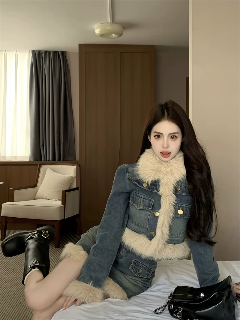 Вельветовый комплект, джинсовая сексуальная куртка, юбка, стиль Chanel, стиль высокого качества, акцент на бёдрах