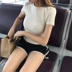 Đầu mùa thu mới của phụ nữ Hàn Quốc phiên bản của tính khí đơn giản cơ bản ngắn tay T-Shirt nữ sinh viên là mỏng ngắn giản dị đáy áo sơ mi áo phông nữ cao cấp Áo phông
