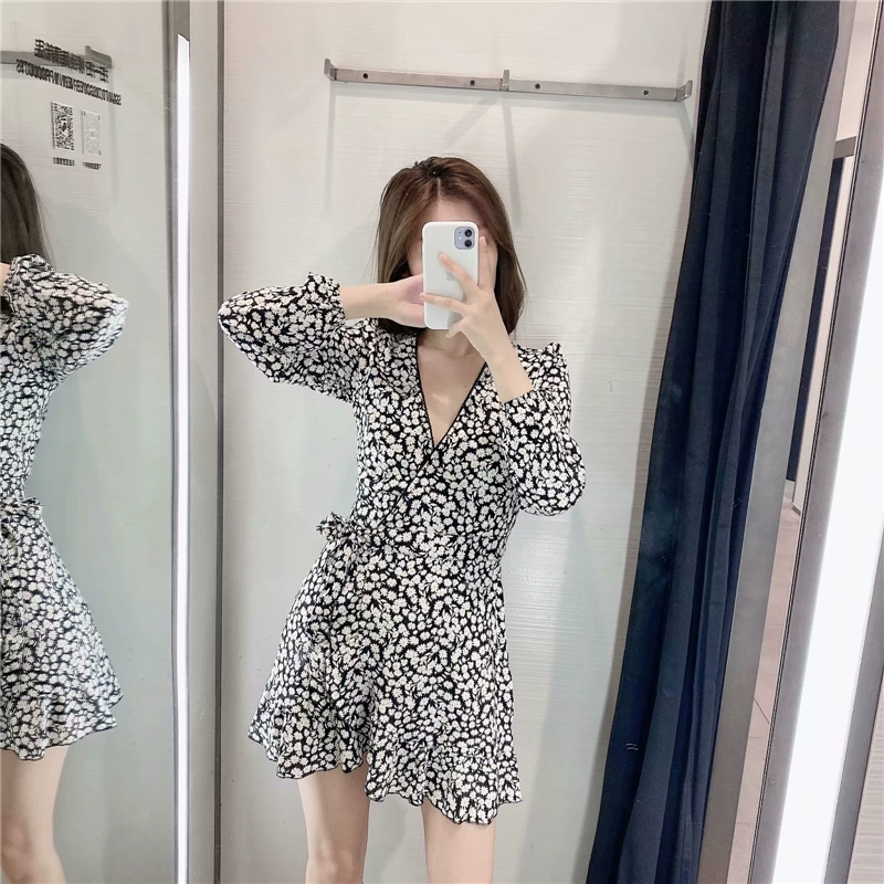 Mùa xuân 2020 Hàng mới về Thời trang nữ Thời trang nhỏ in hoa Pháp Mini Dress 0718217800 - Sản phẩm HOT