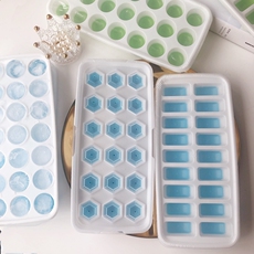 Контейнер для льда